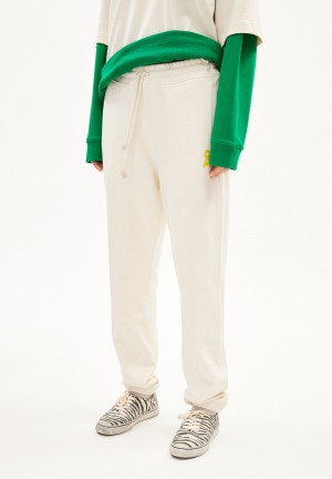 ARMEDANGELS AAIKE ICONIC CAPSULE Heavyweight Sweat Pants Regular Fit made of Organic Cotton Mix Undyed | 9710QISDK