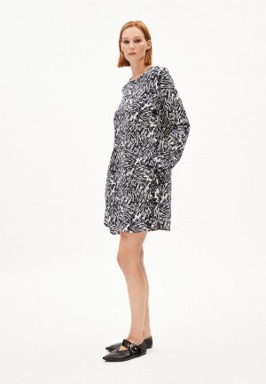 ARMEDANGELS ALINUNAA STONEY Woven Dress Relaxed Fit made of LENZING™ ECOVERO™ Viscose Oatmilk | 6498ISRJO
