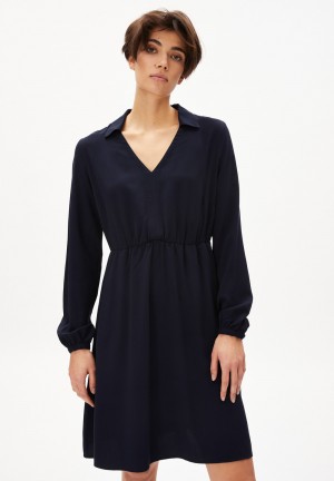 ARMEDANGELS DESIRAA Woven Dress Regular Fit made of LENZING™ ECOVERO™ Night Sky | 1925MBPLD