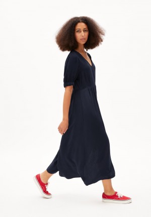 ARMEDANGELS DIALAA Woven Dress Regular Fit made of LENZING™ ECOVERO™ Viscose Night Sky | 1907RACGQ
