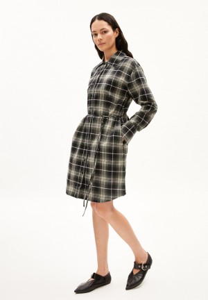ARMEDANGELS EASINNAA CHECK Woven Dress Relaxed Fit made of Organic Cotton Black-dark Amber | 5163VIBOJ