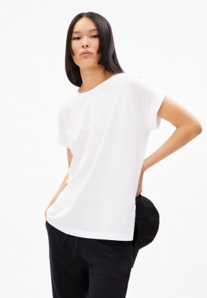 ARMEDANGELS IDAARA T-Shirt Loose Fit made of Organic Cotton Weiß | 6207RJETB
