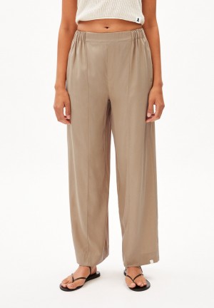 ARMEDANGELS JONVAALIE Woven Pants made of TENCEL™ Lyocell Mix Cinnamon Dust | 2495XULFE