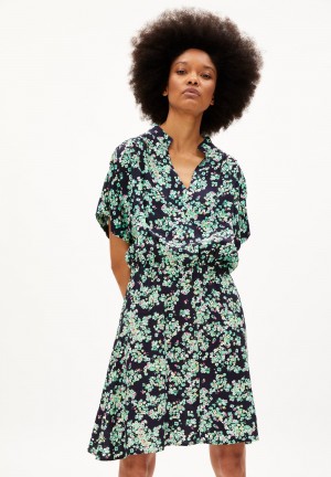 ARMEDANGELS JUARAA DITSY FLORAL Woven Dress Relaxed Fit made of LENZING™ ECOVERO™ Viscose Night Sky | 3970ADZMS