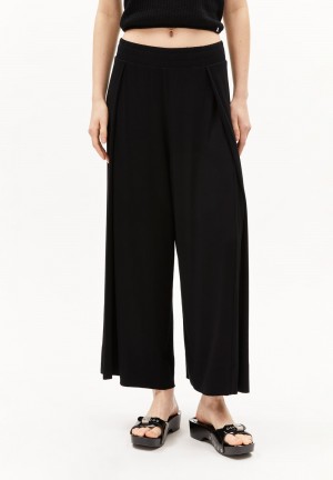 ARMEDANGELS KAARO LINI Jersey Pants made of LENZING™ ECOVERO™ Viscose Mix Schwarz | 8503GURFS