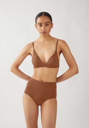 ARMEDANGELS OSAAM Triangle Bralette made of TENCEL™ Modal Mix Nutshell | 1984PBCEK
