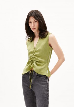 ARMEDANGELS SISLAA Top Regular Fit made of TENCEL™ Lyocell Mix New Moss | 2795XWOQD